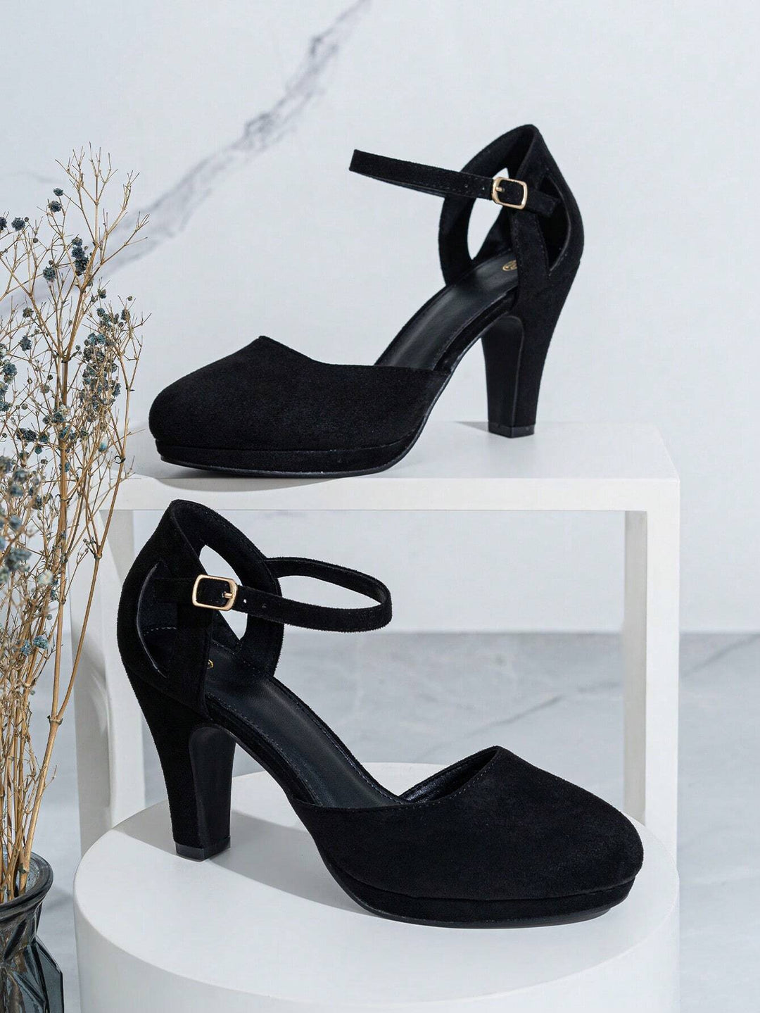 Pantofi cu toc SHEIN, negru