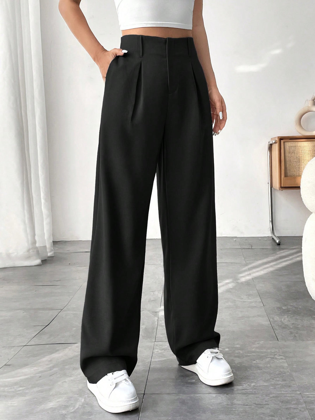 Pantaloni SHEIN, negru