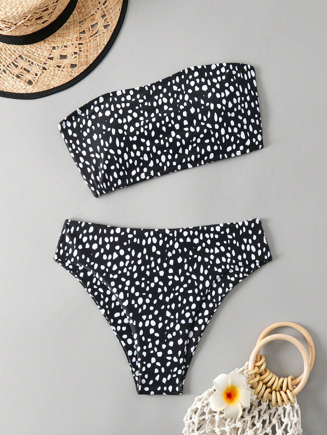 Set bikini SHEIN, mix culori