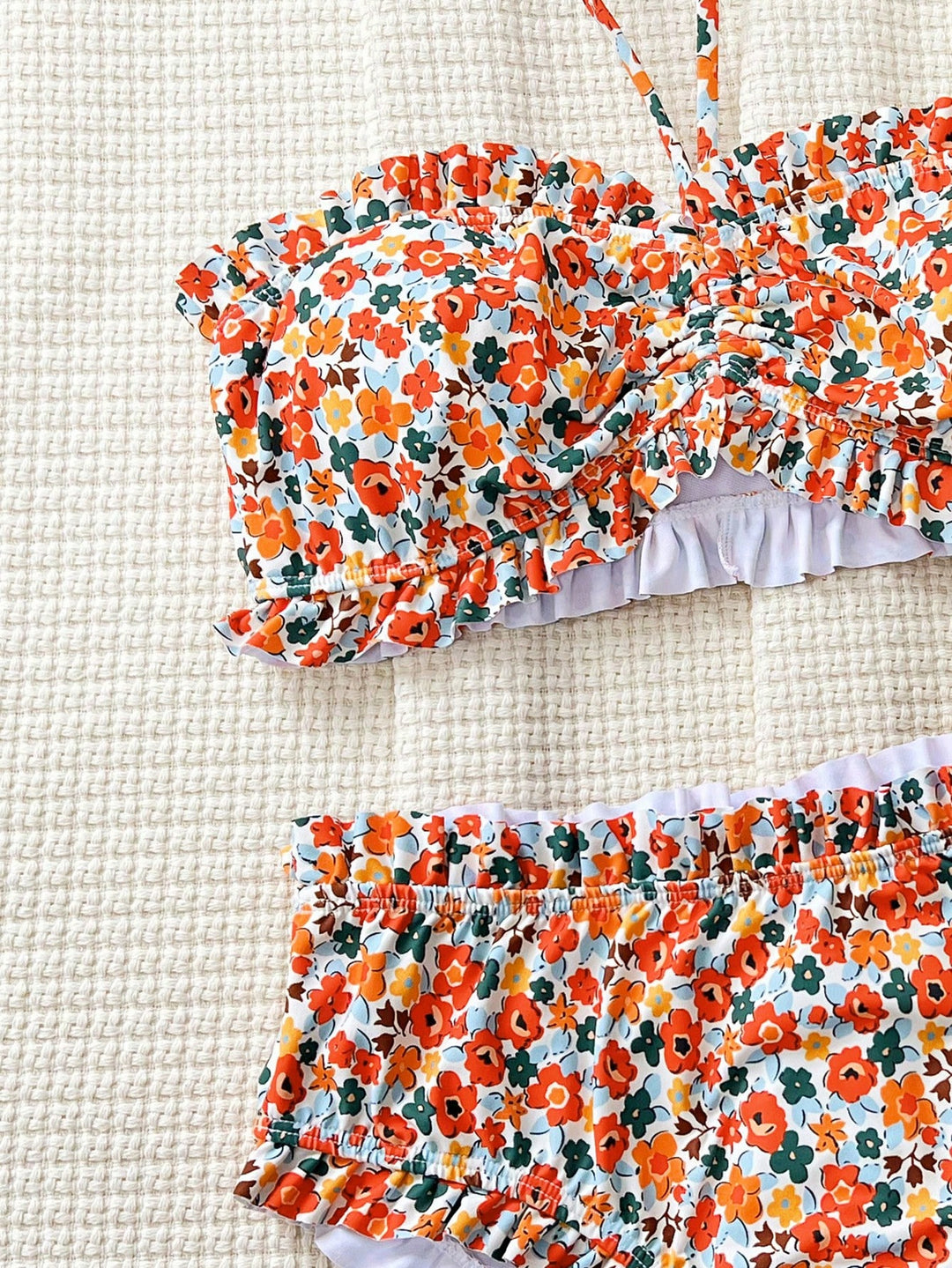 Set bikini SHEIN, mix culori