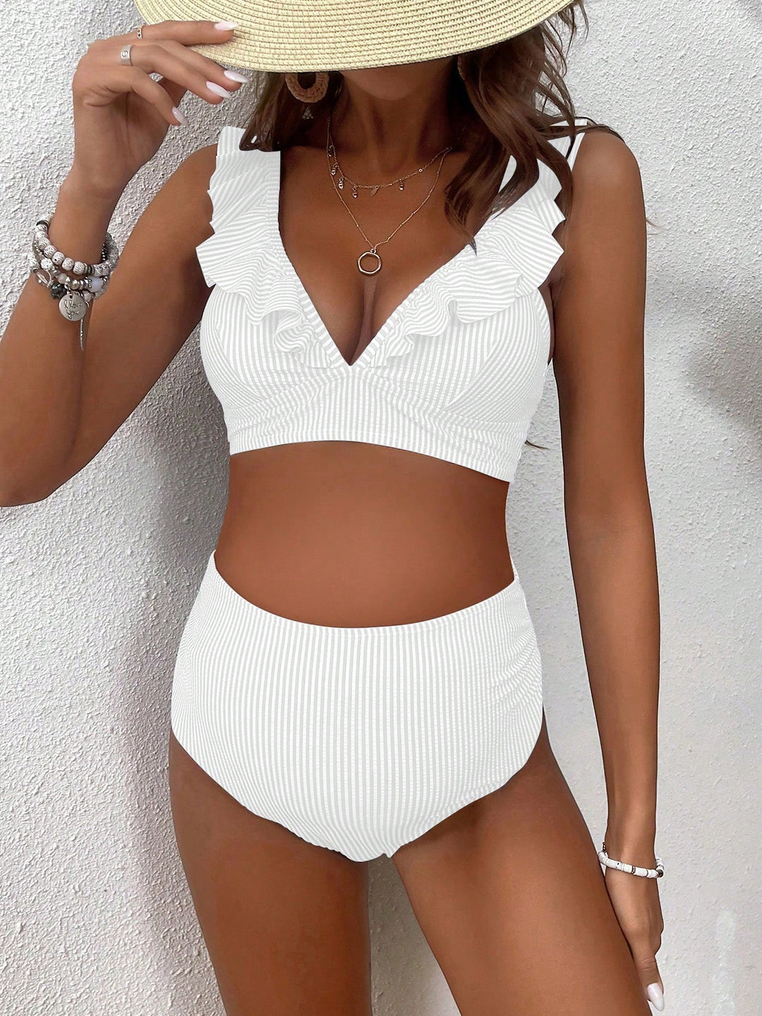 Set bikini SHEIN, alb