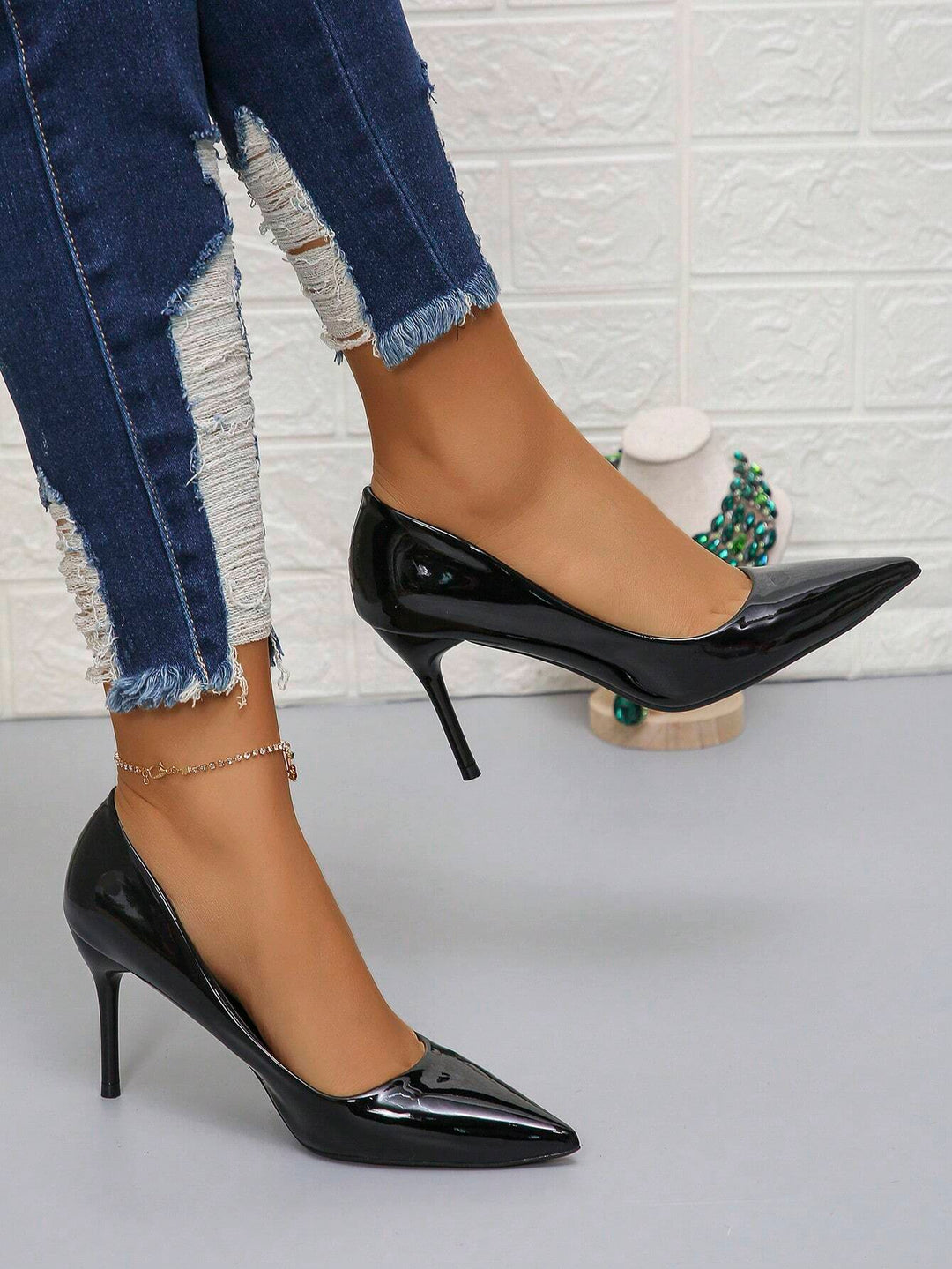 Pantofi cu toc SHEIN, negru