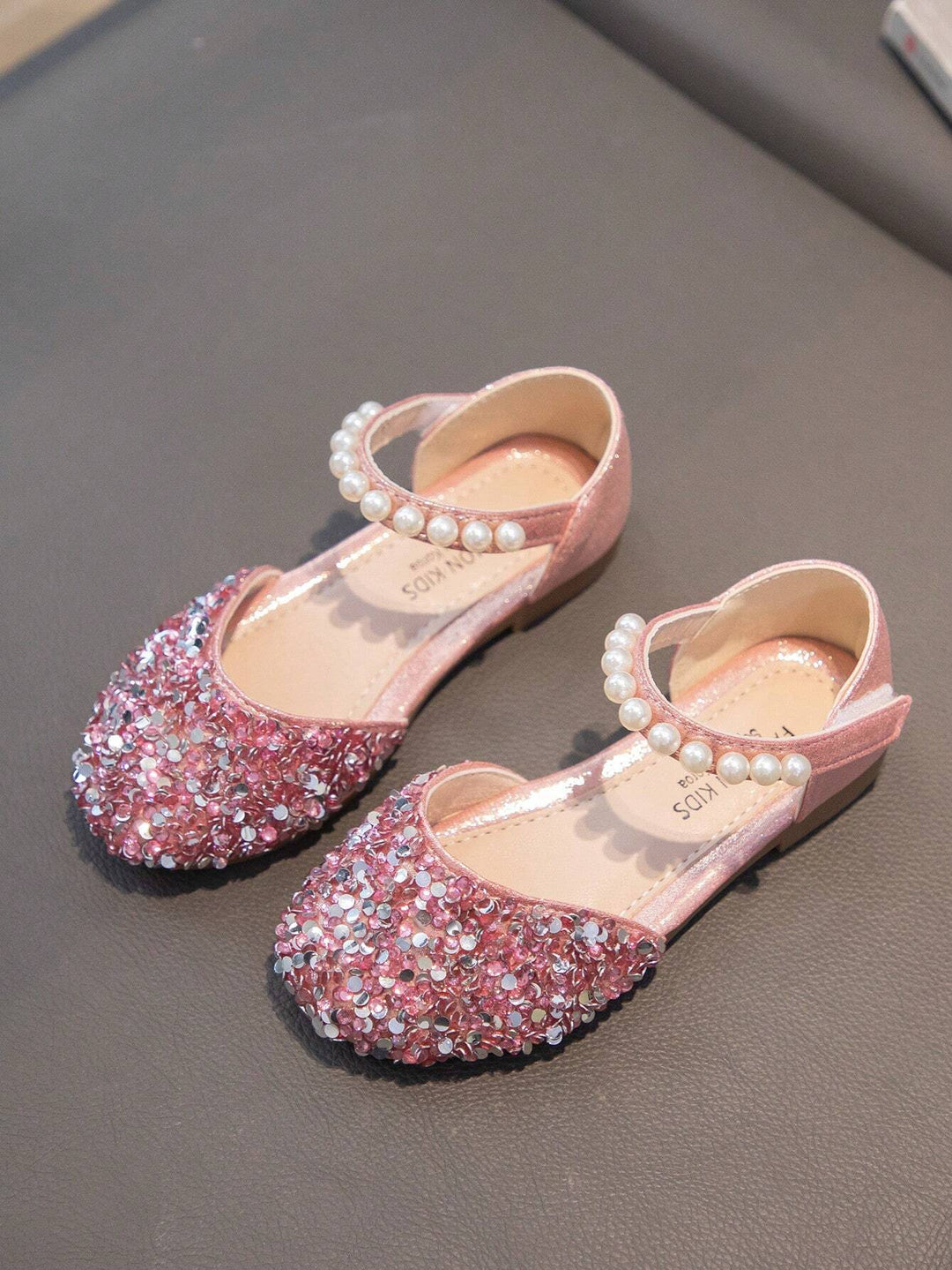 Pantofi SHEIN, roz