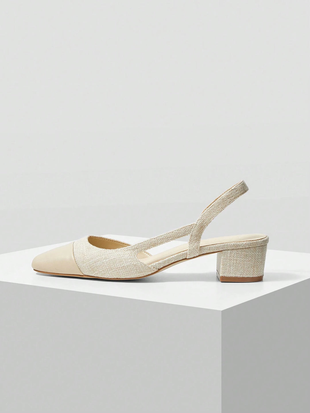 Pantofi cu toc SHEIN, crem