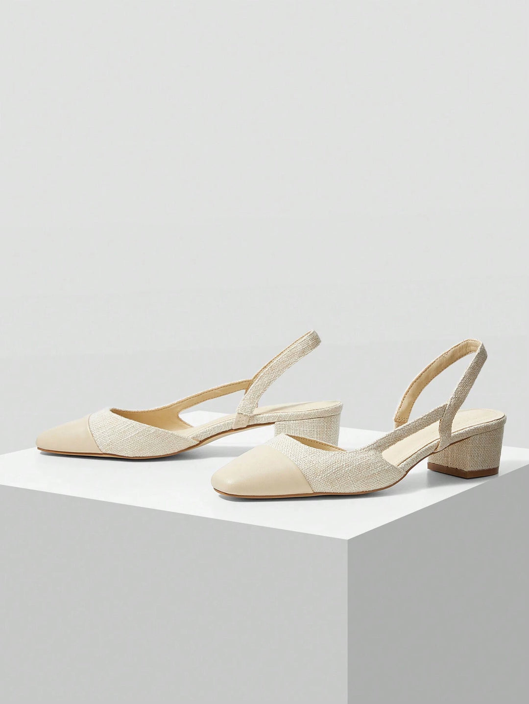 Pantofi cu toc SHEIN, crem