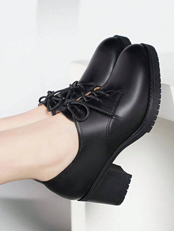 Pantofi cu toc SHEIN, negru