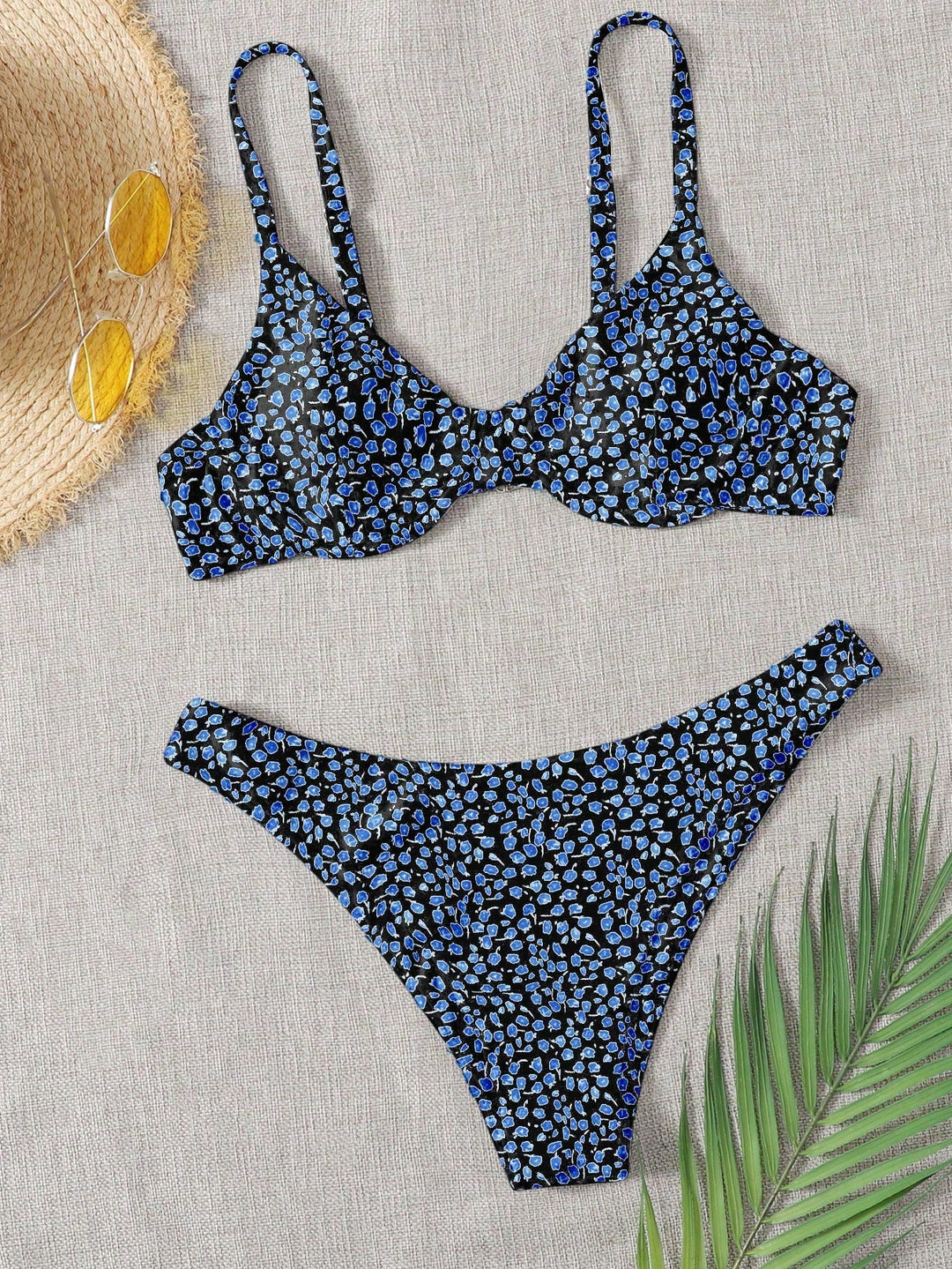 Set bikini SHEIN, mix culori
