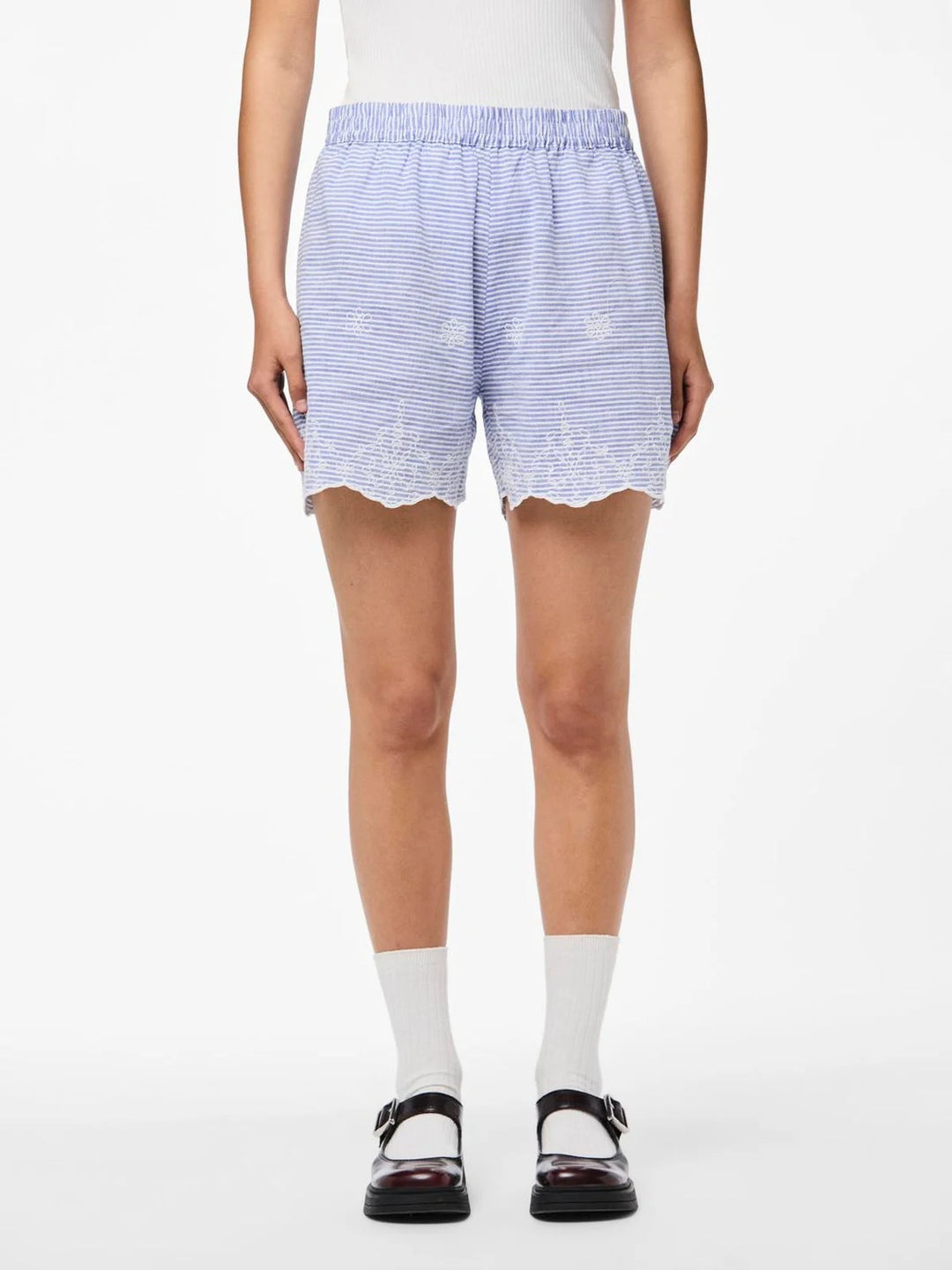 Pantaloni scurți PIECES, mix culori
