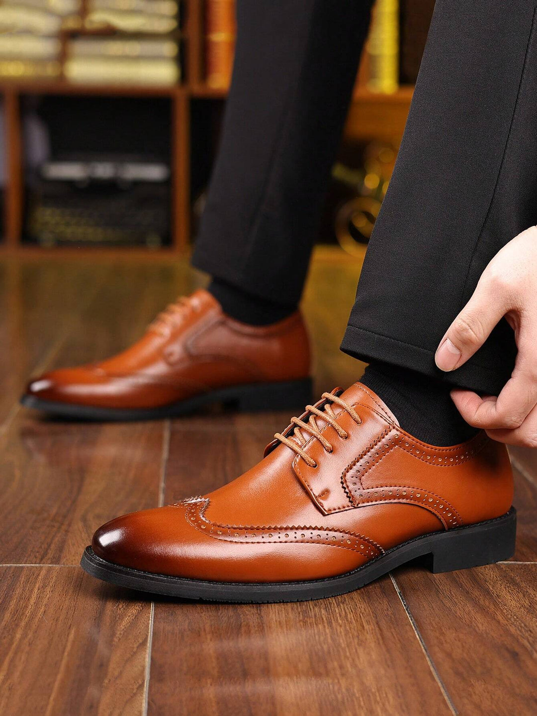 Pantofi SHEIN, maro