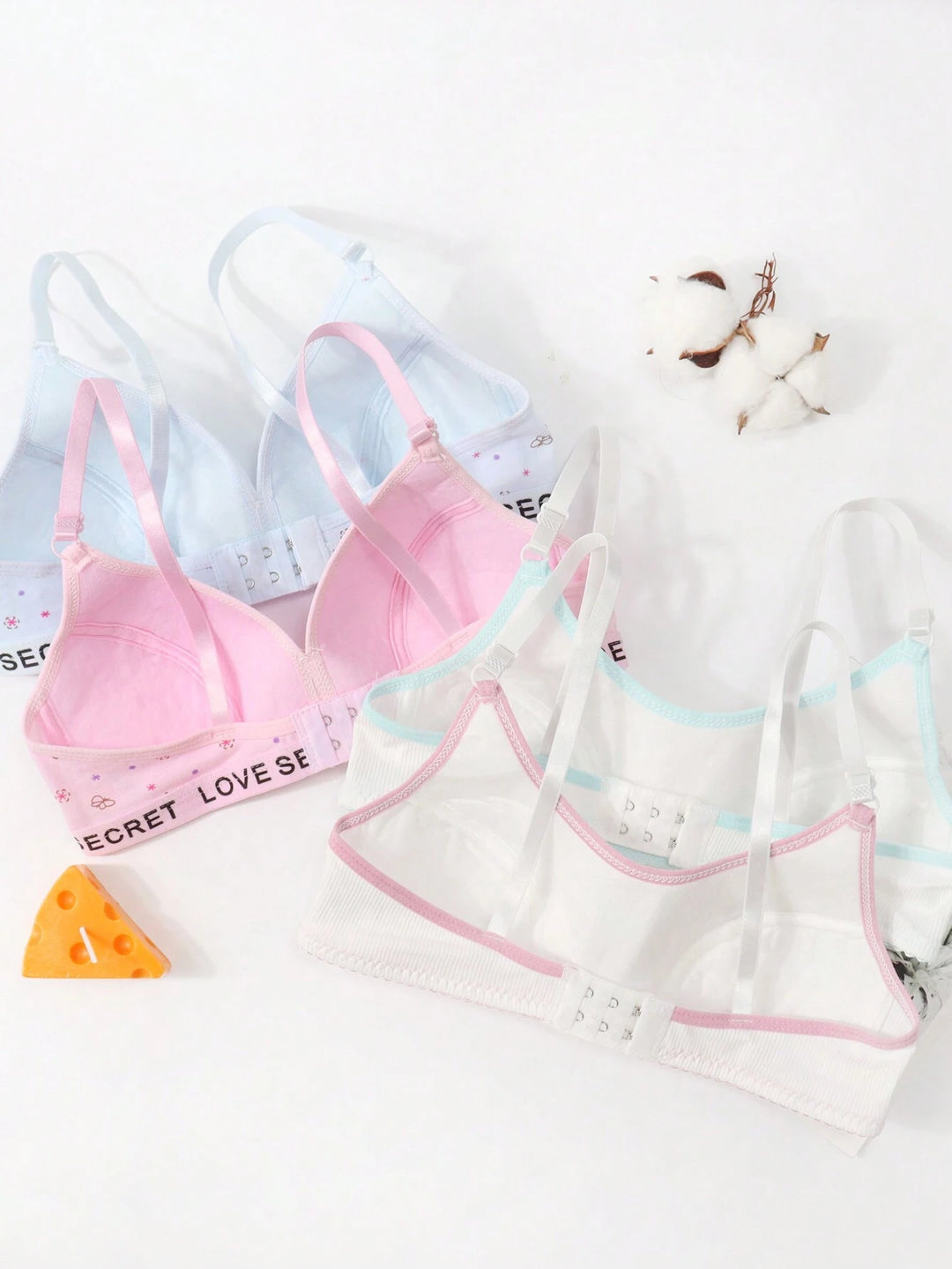 Set sutiene SHEIN, mix culori