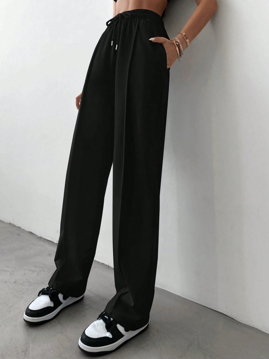 Pantaloni SHEIN, negru
