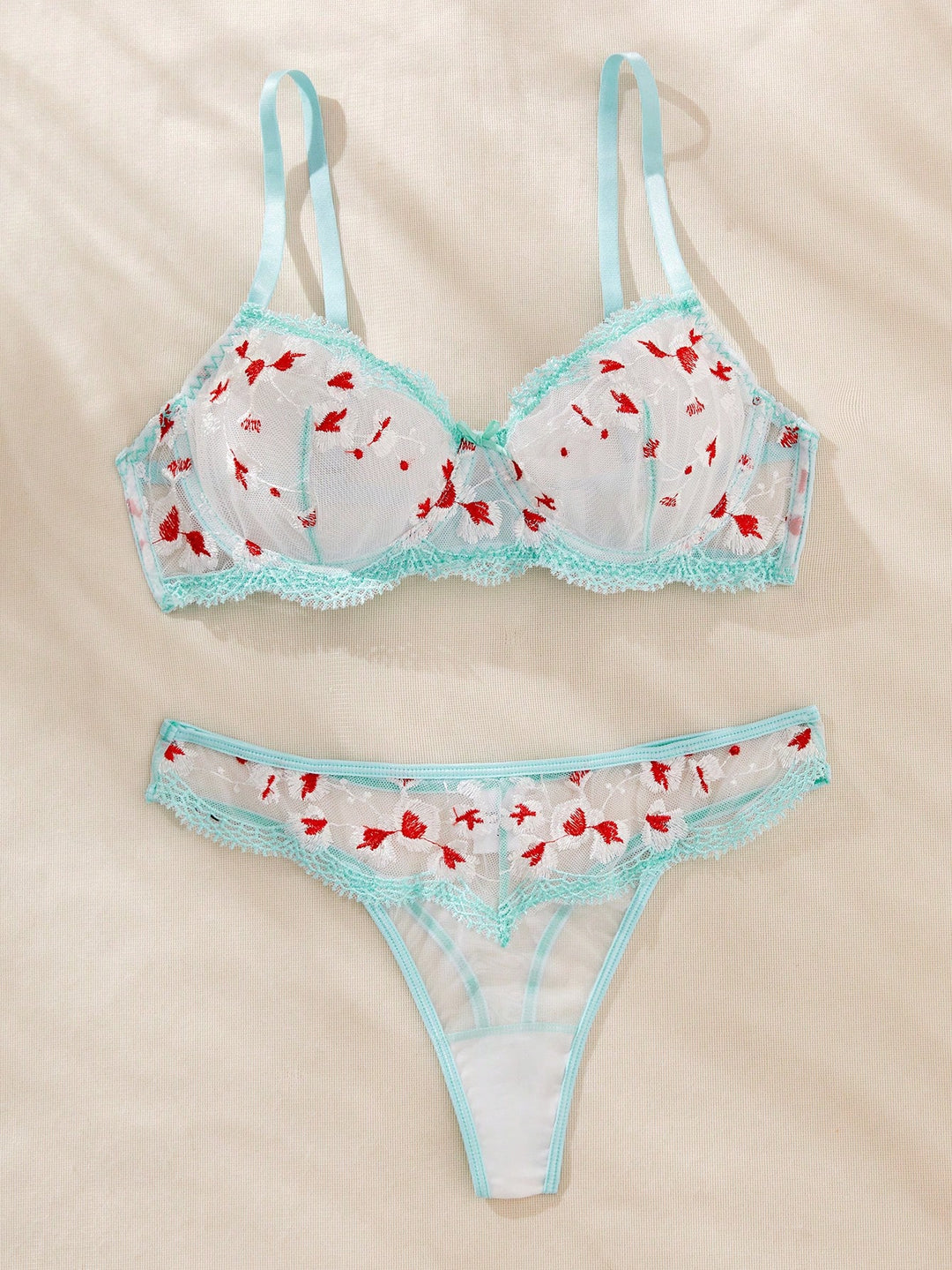 Set lenjerie SHEIN, mix culori