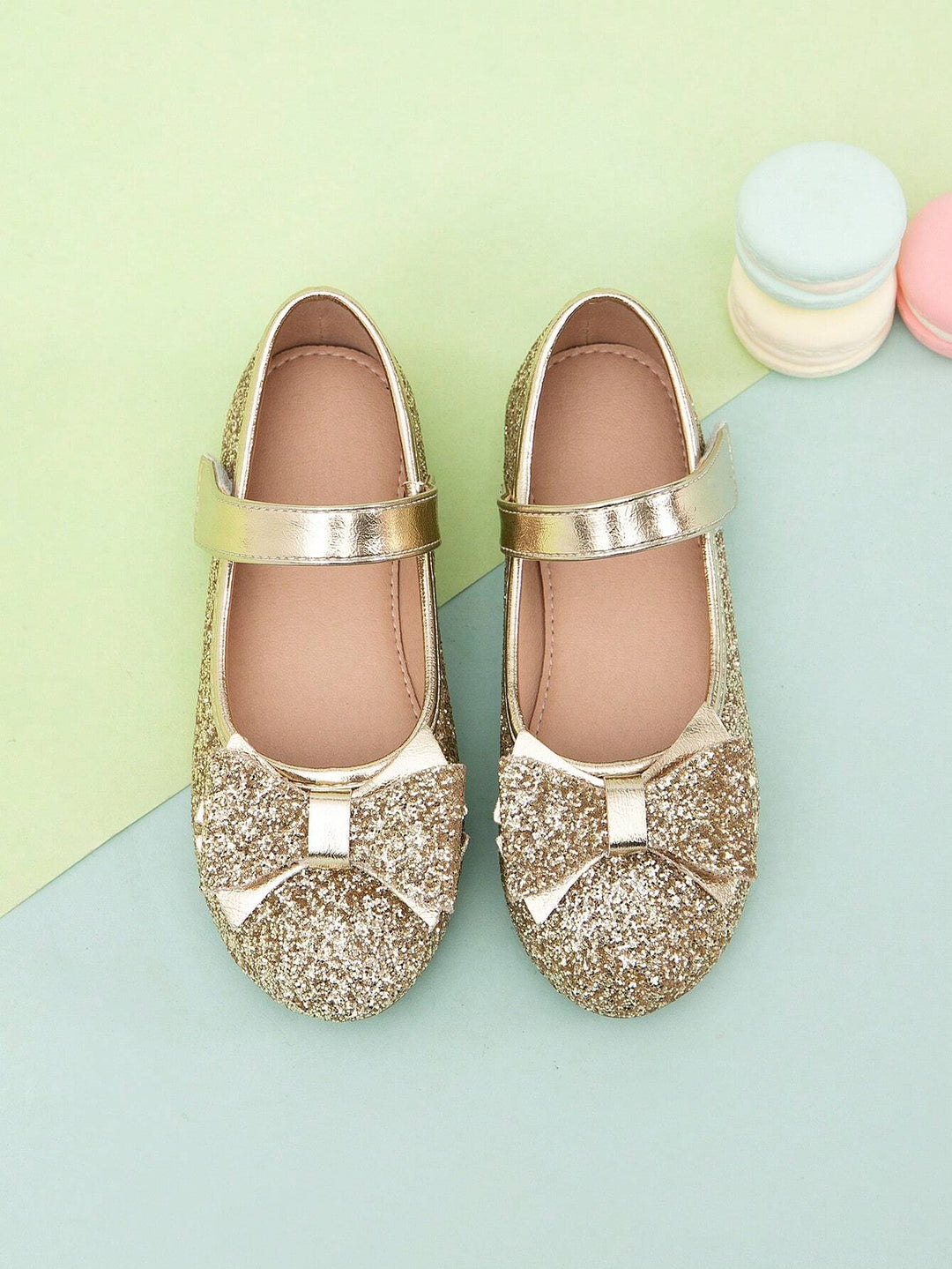 Pantofi SHEIN, auriu