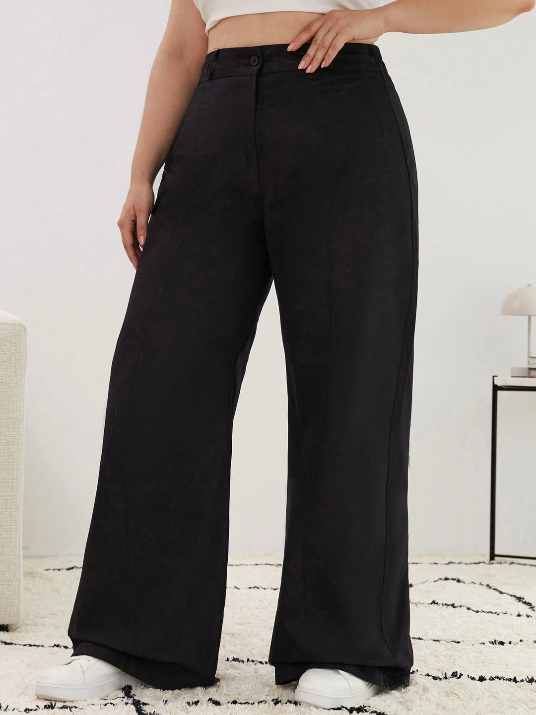 Pantaloni SHEIN, negru