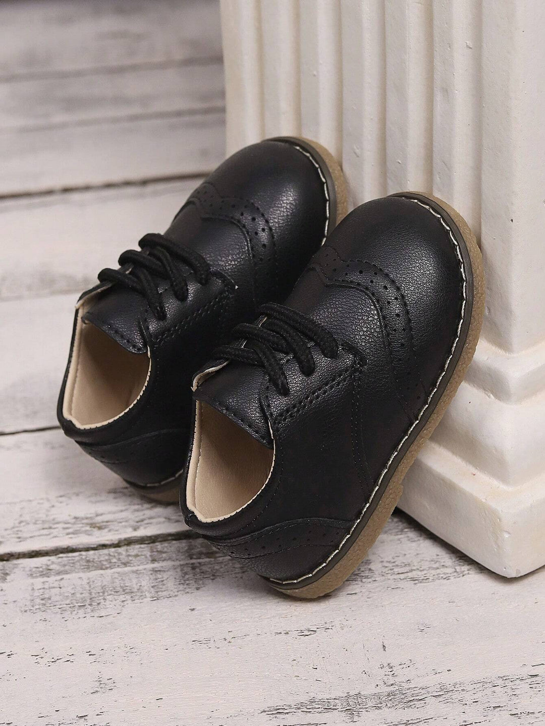 Pantofi SHEIN, negru