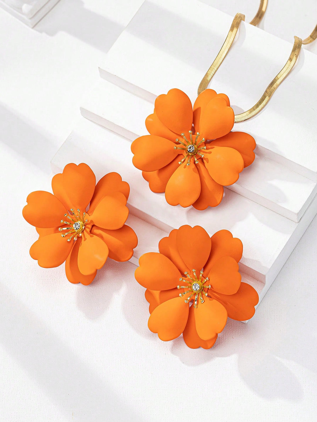 Set de bijuterii SHEIN