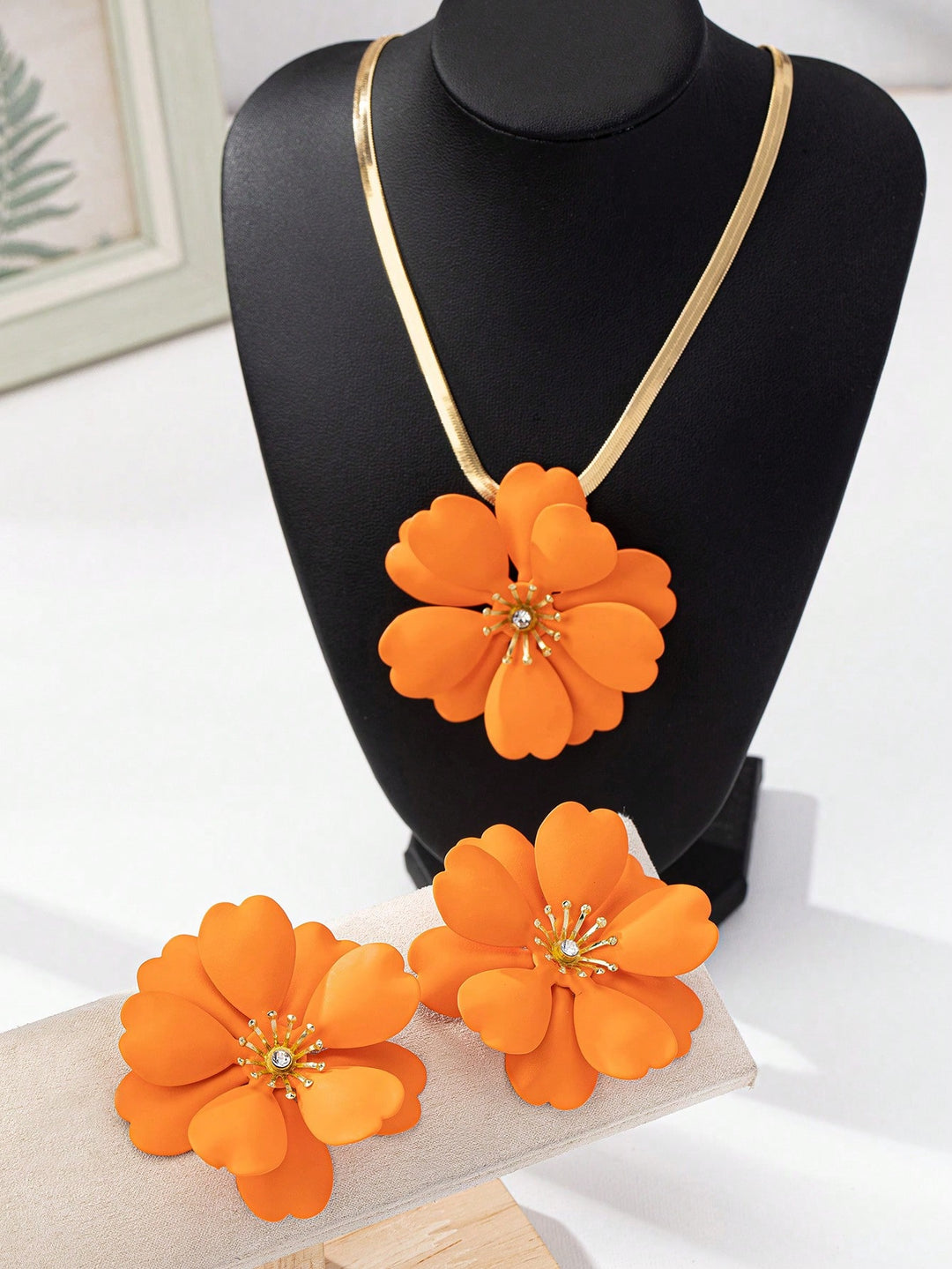 Set de bijuterii SHEIN