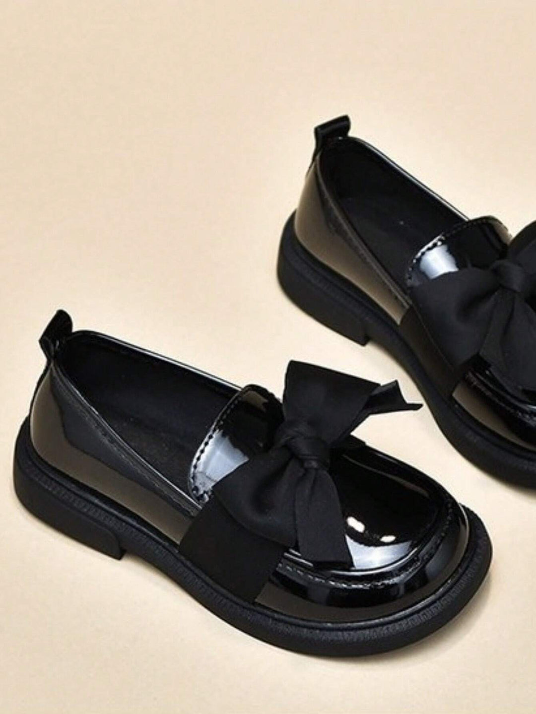 Pantofi SHEIN, negru