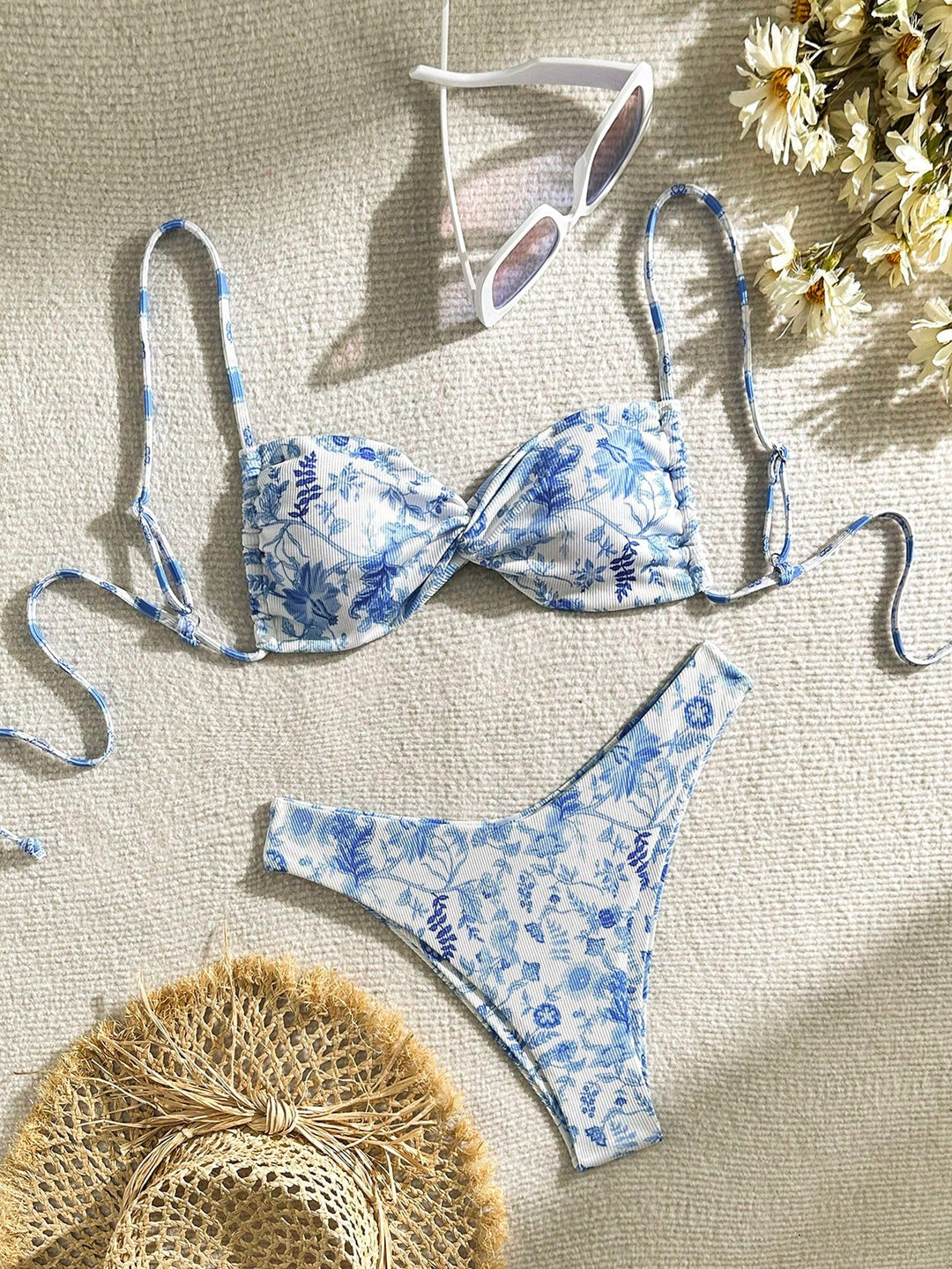 Set bikini SHEIN, mix culori