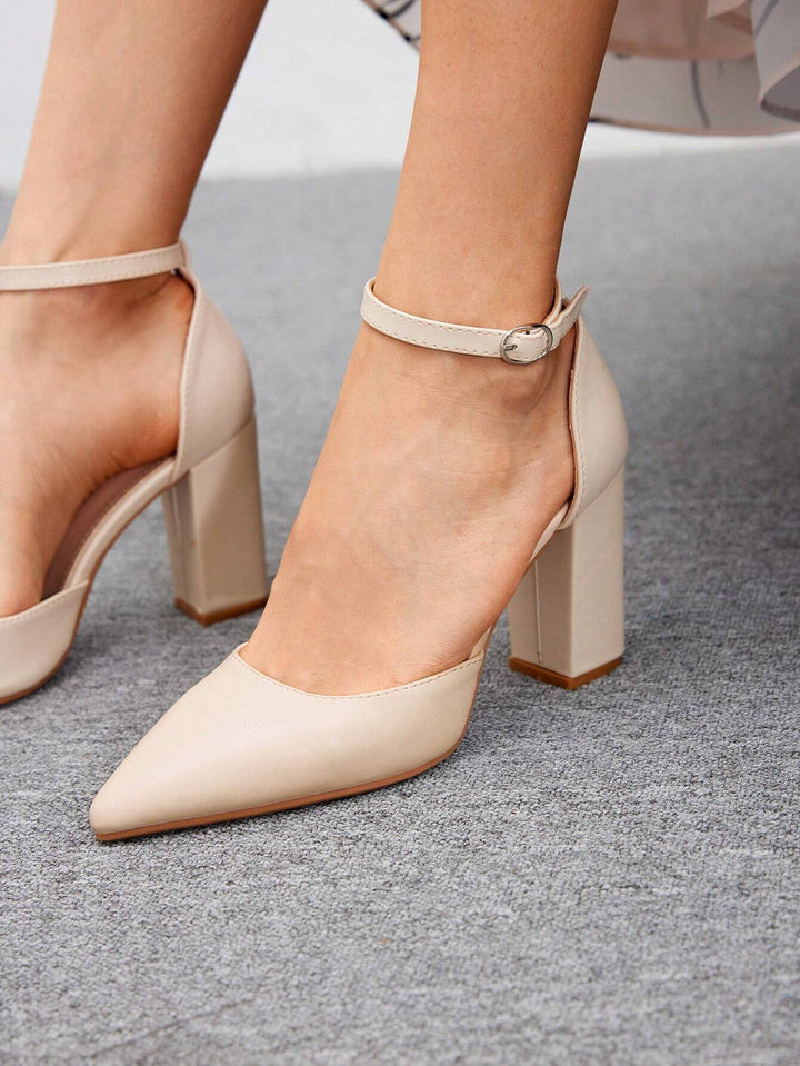 Pantofi cu toc SHEIN, bej