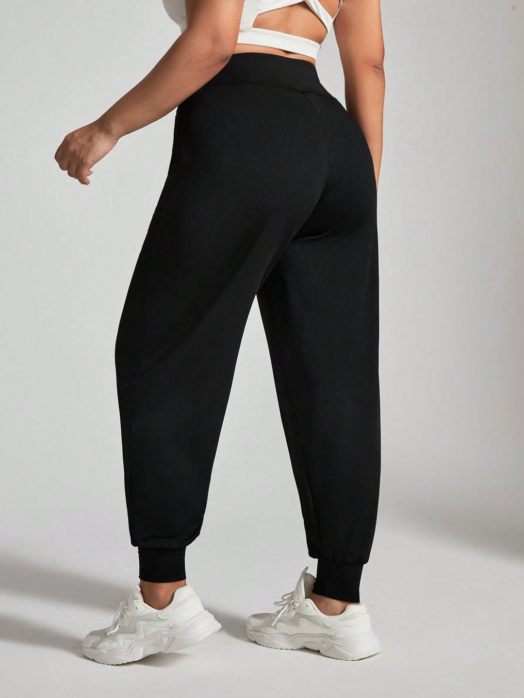 Pantaloni SHEIN, negru
