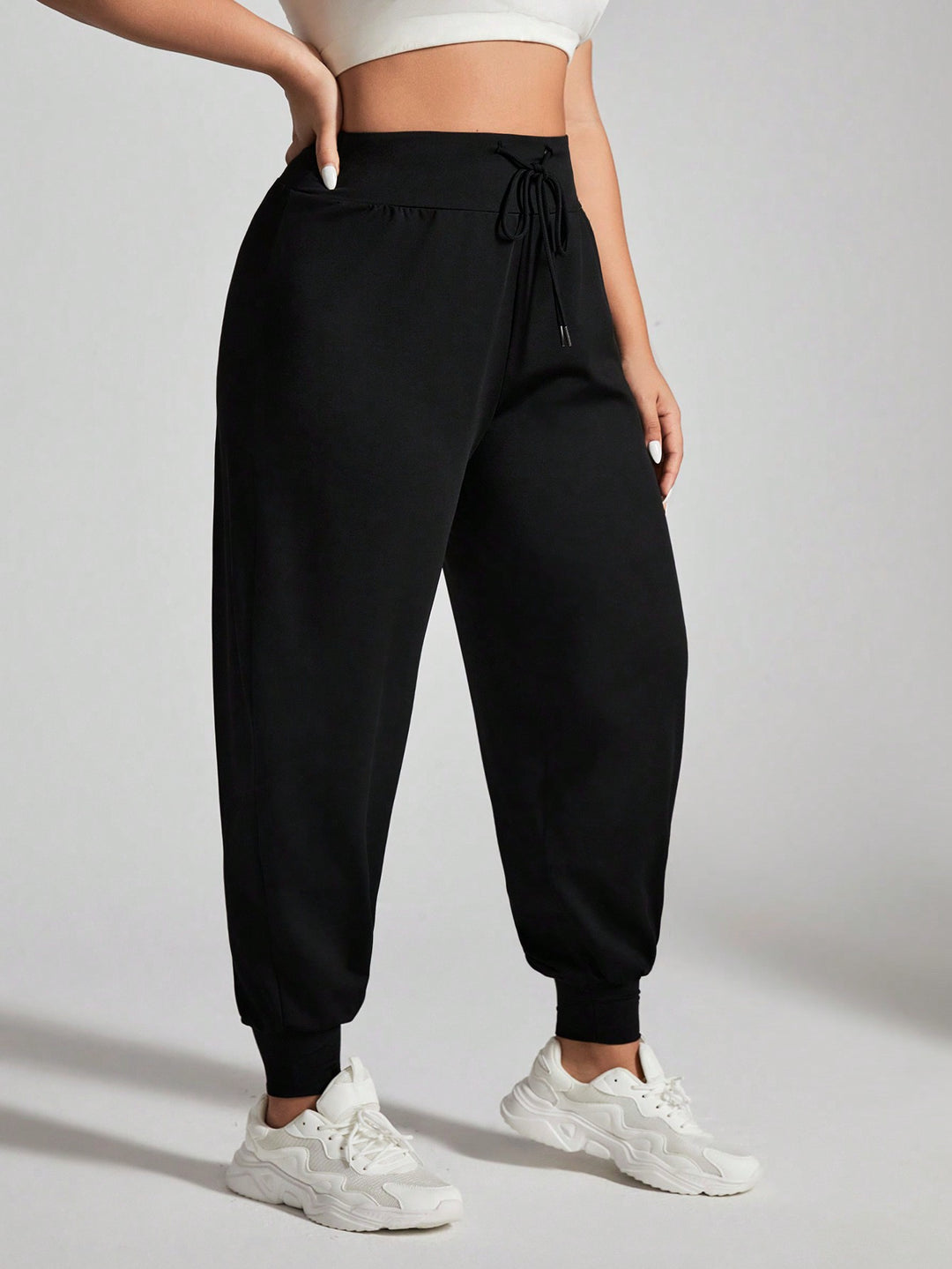 Pantaloni SHEIN, negru