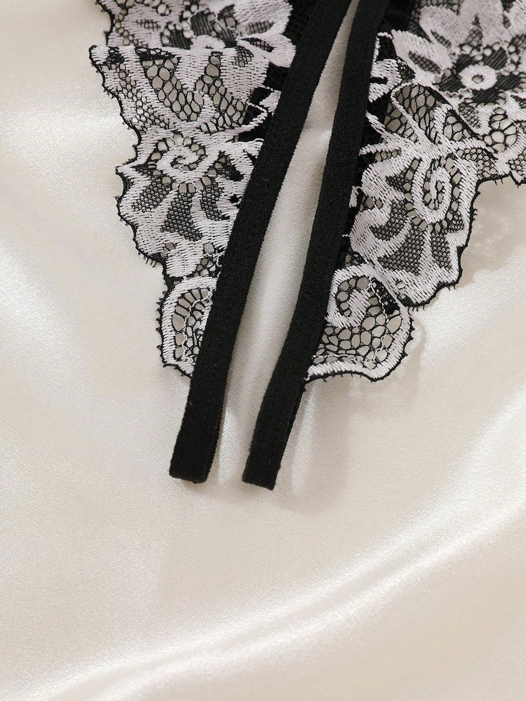 Set de lenjerie SHEIN, mix culori