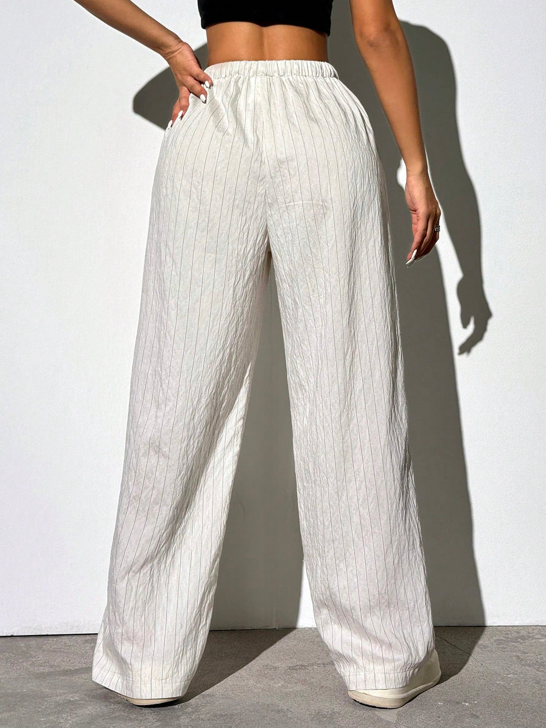 Pantaloni SHEIN, alb