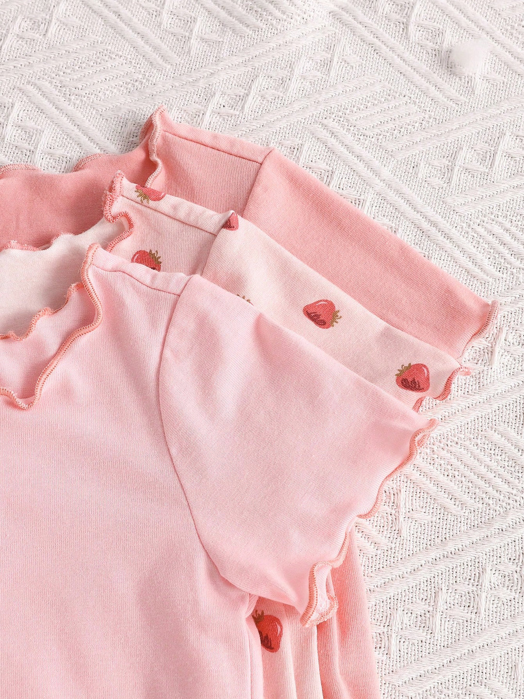 Set pijamale SHEIN, roz