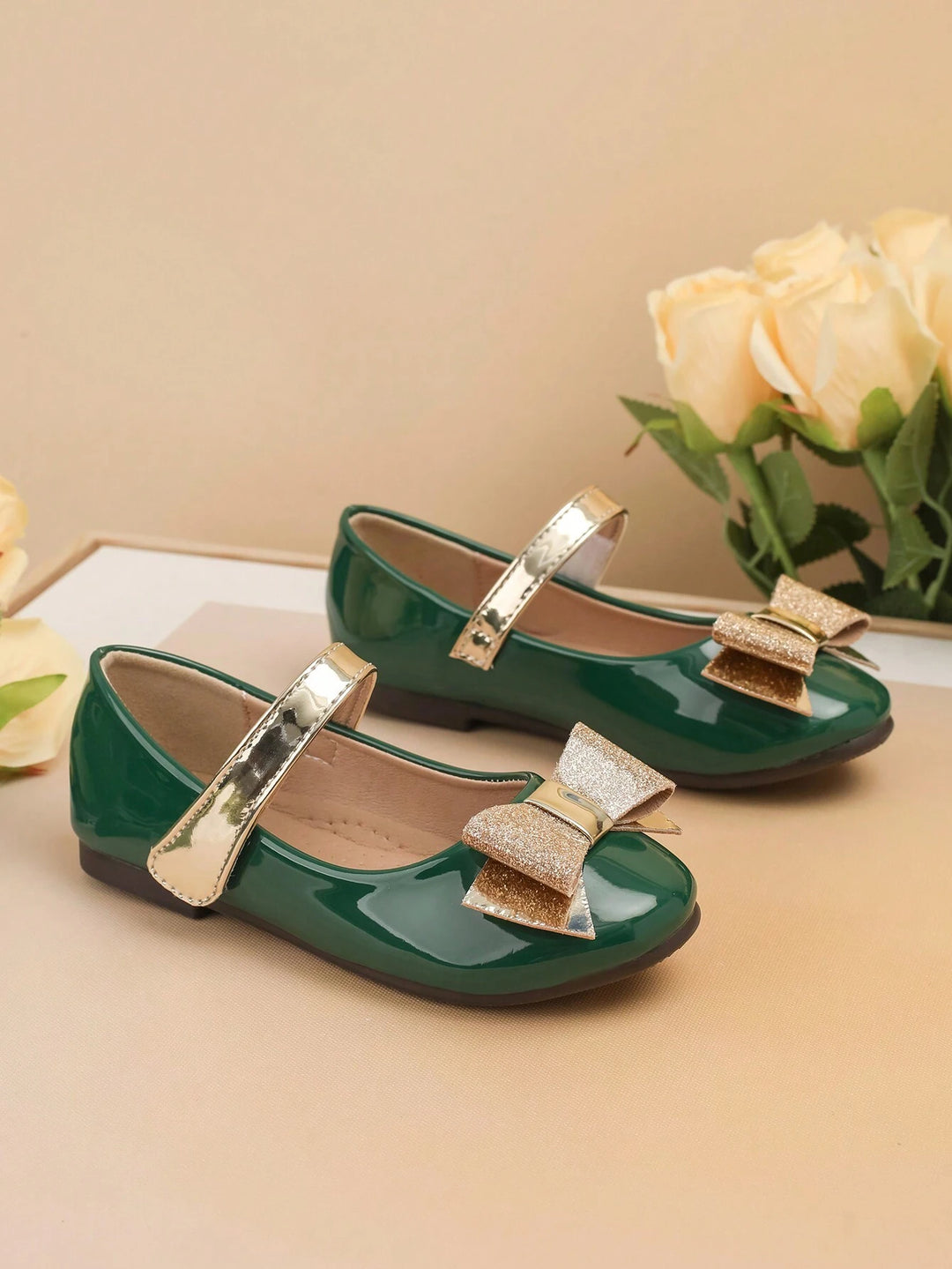 Pantofi SHEIN, verde
