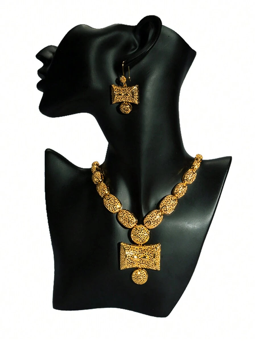 Set bijuterii SHEIN, auriu