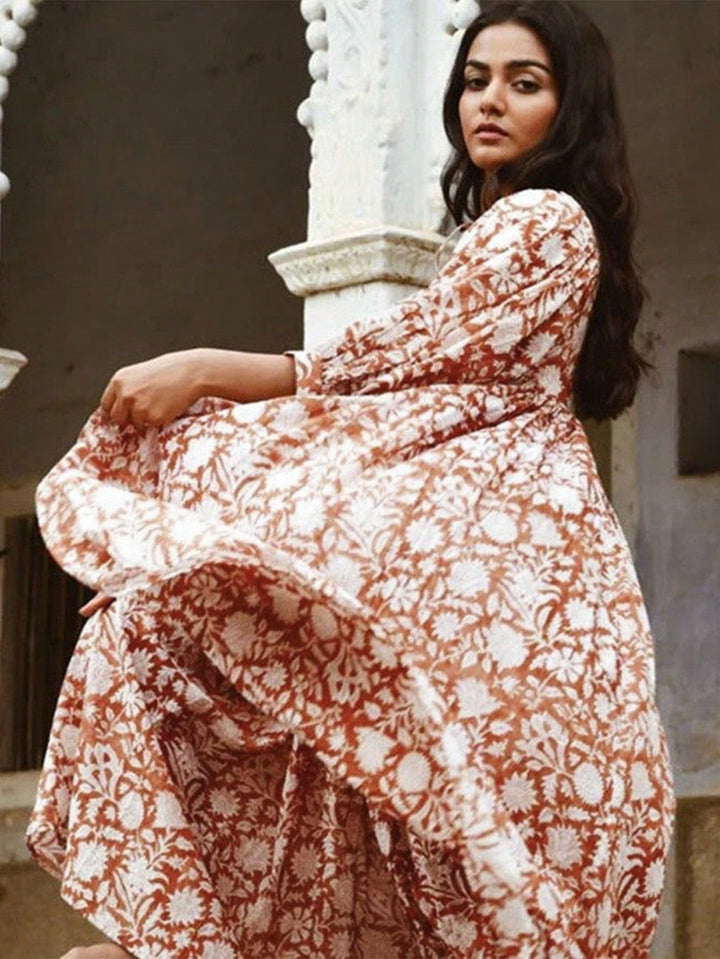 Rochie SHEIN, maro