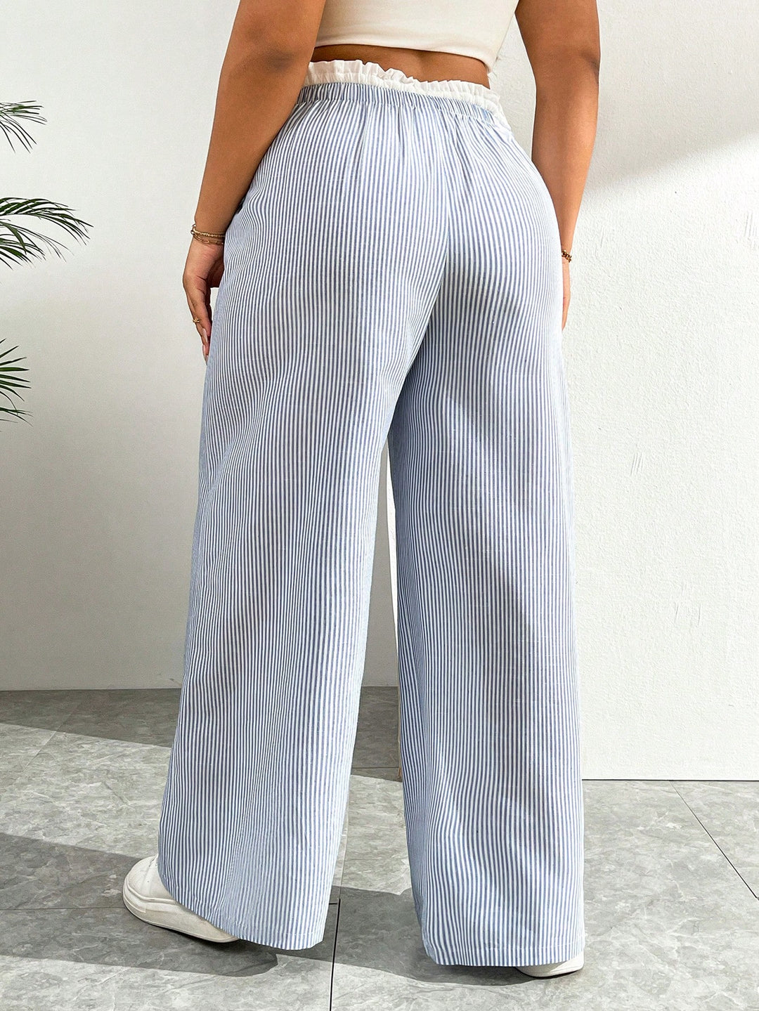 Pantaloni SHEIN, albastru