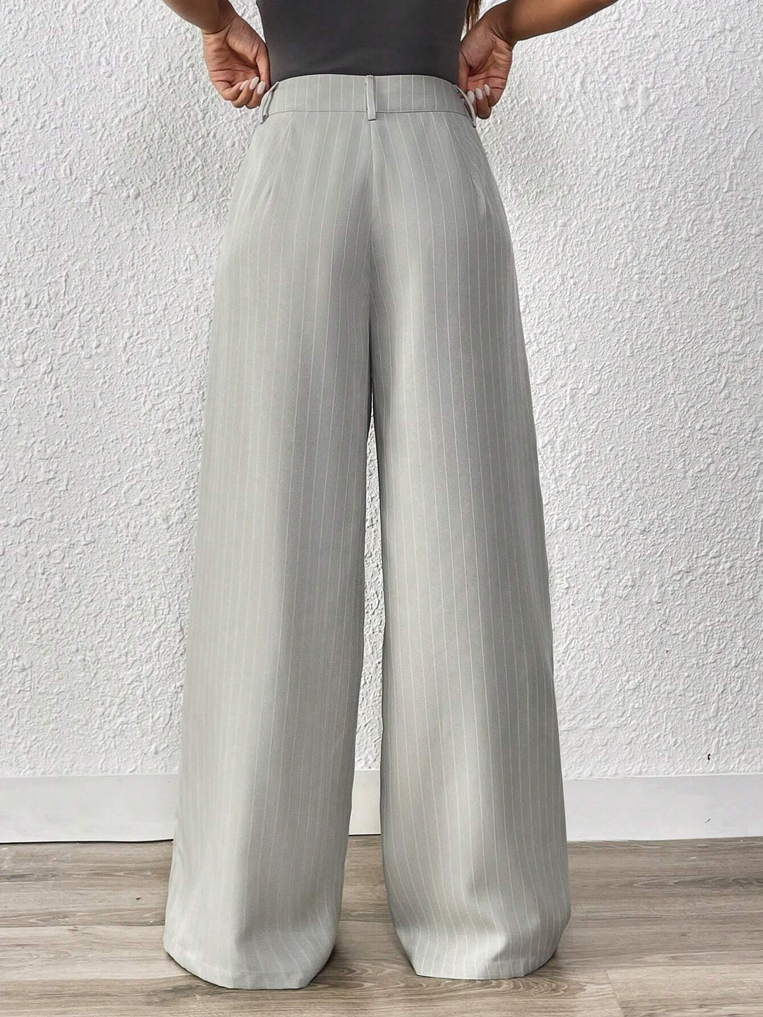 Pantaloni Shein, gri