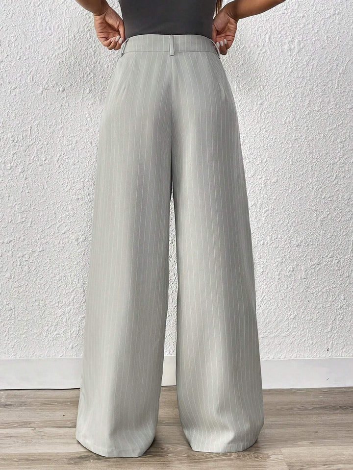 Pantaloni Shein, gri