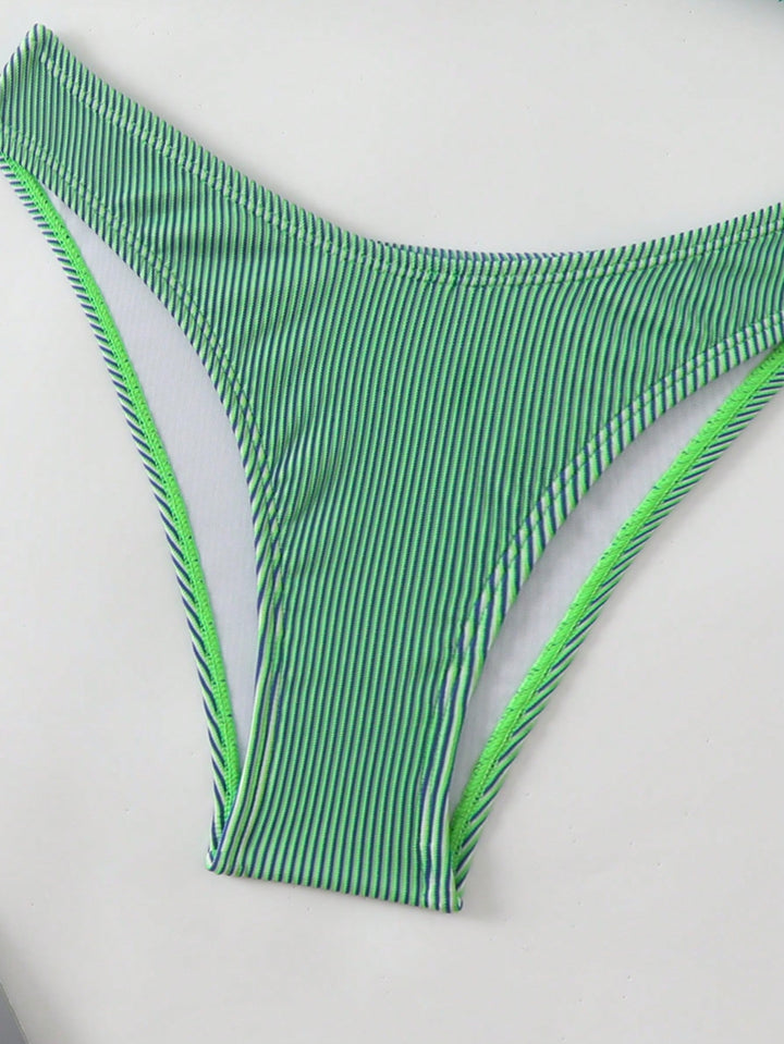 Set bikini SHEIN, verde