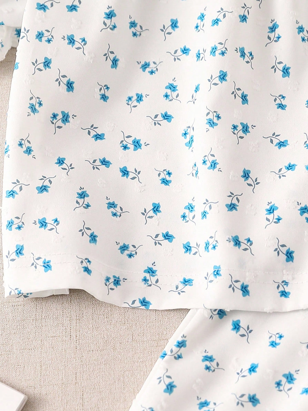 Compleu pijamale SHEIN, alb