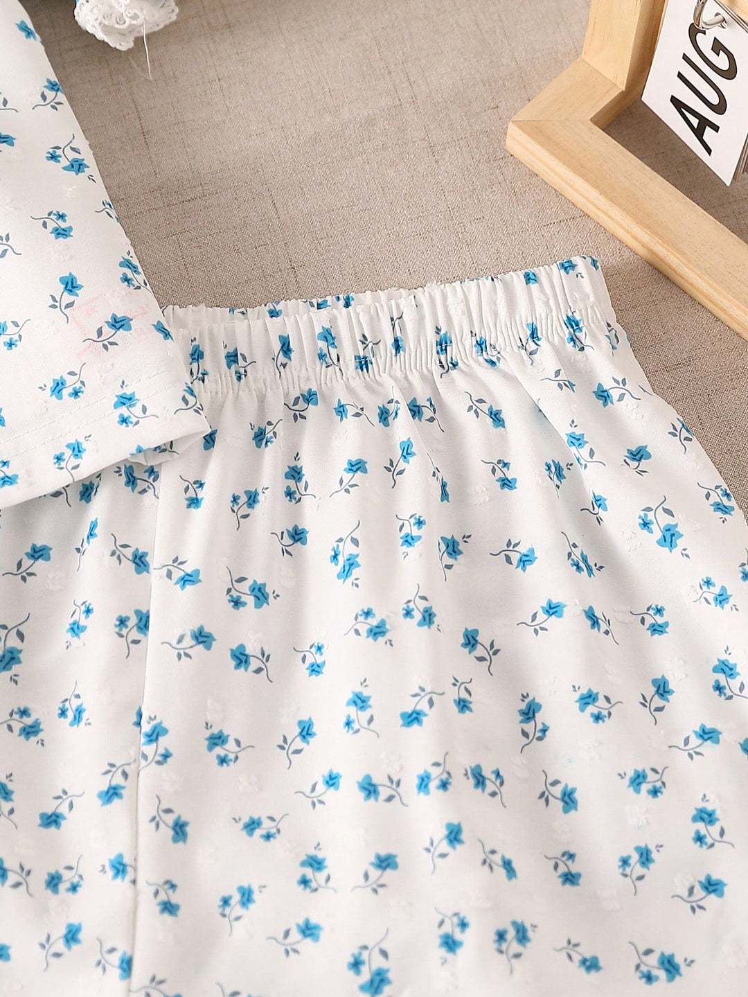 Compleu pijamale SHEIN, alb