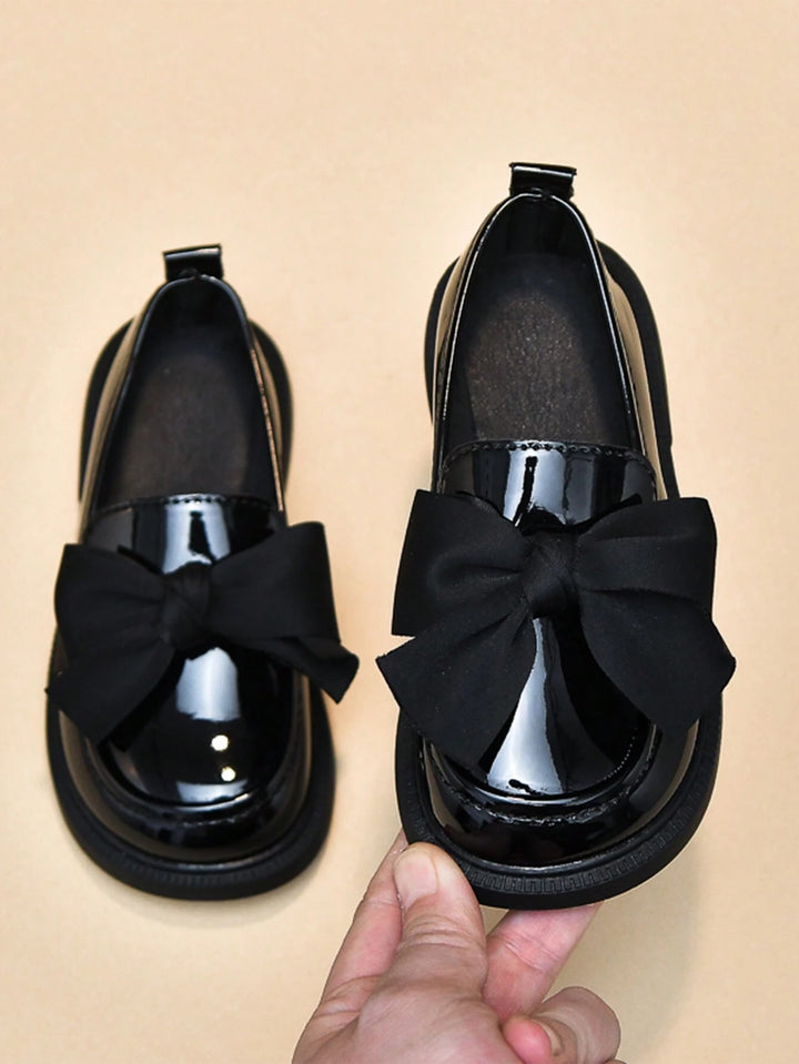 Pantofi SHEIN, negru