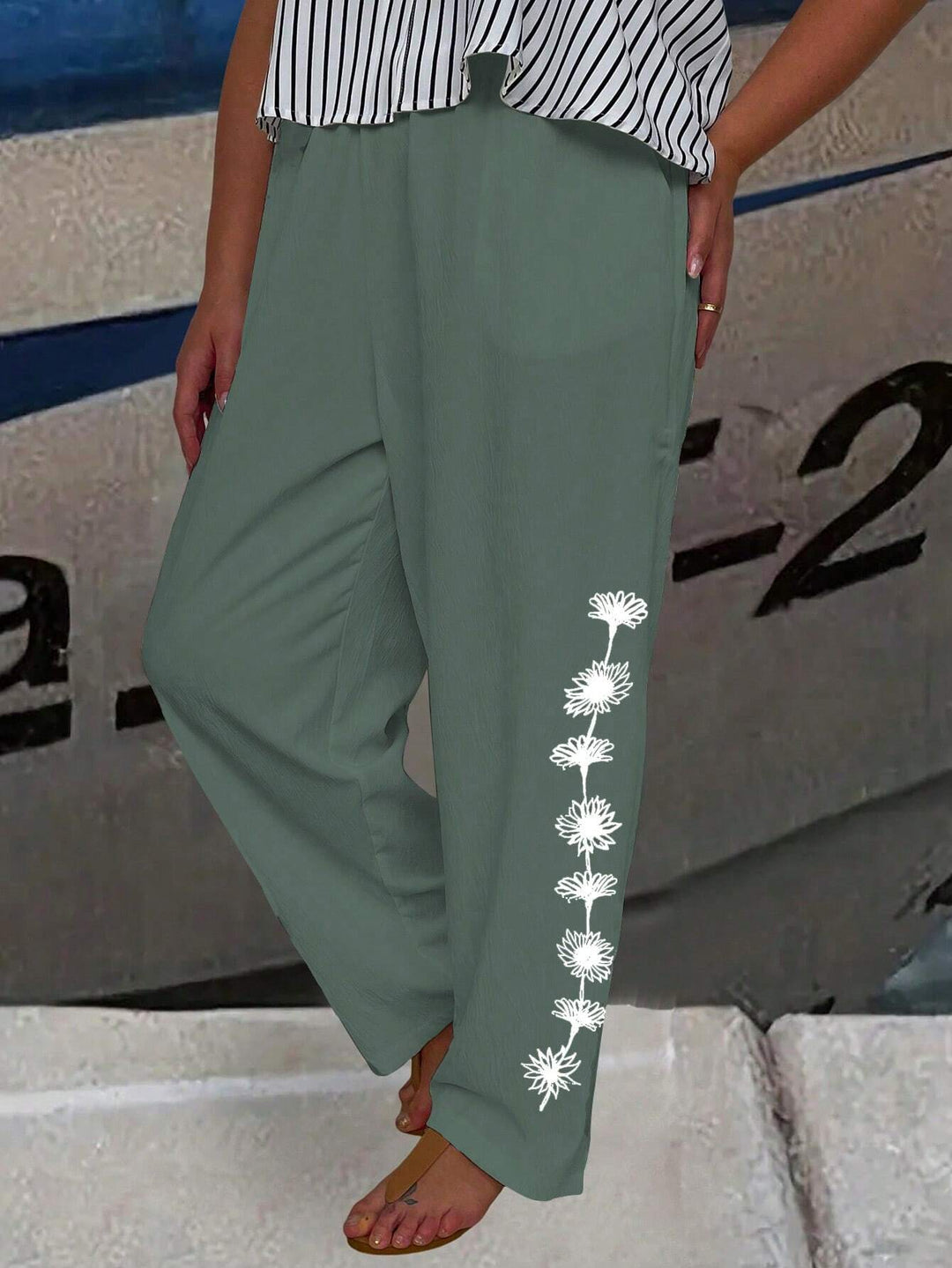 Pantaloni SHEIN, verde