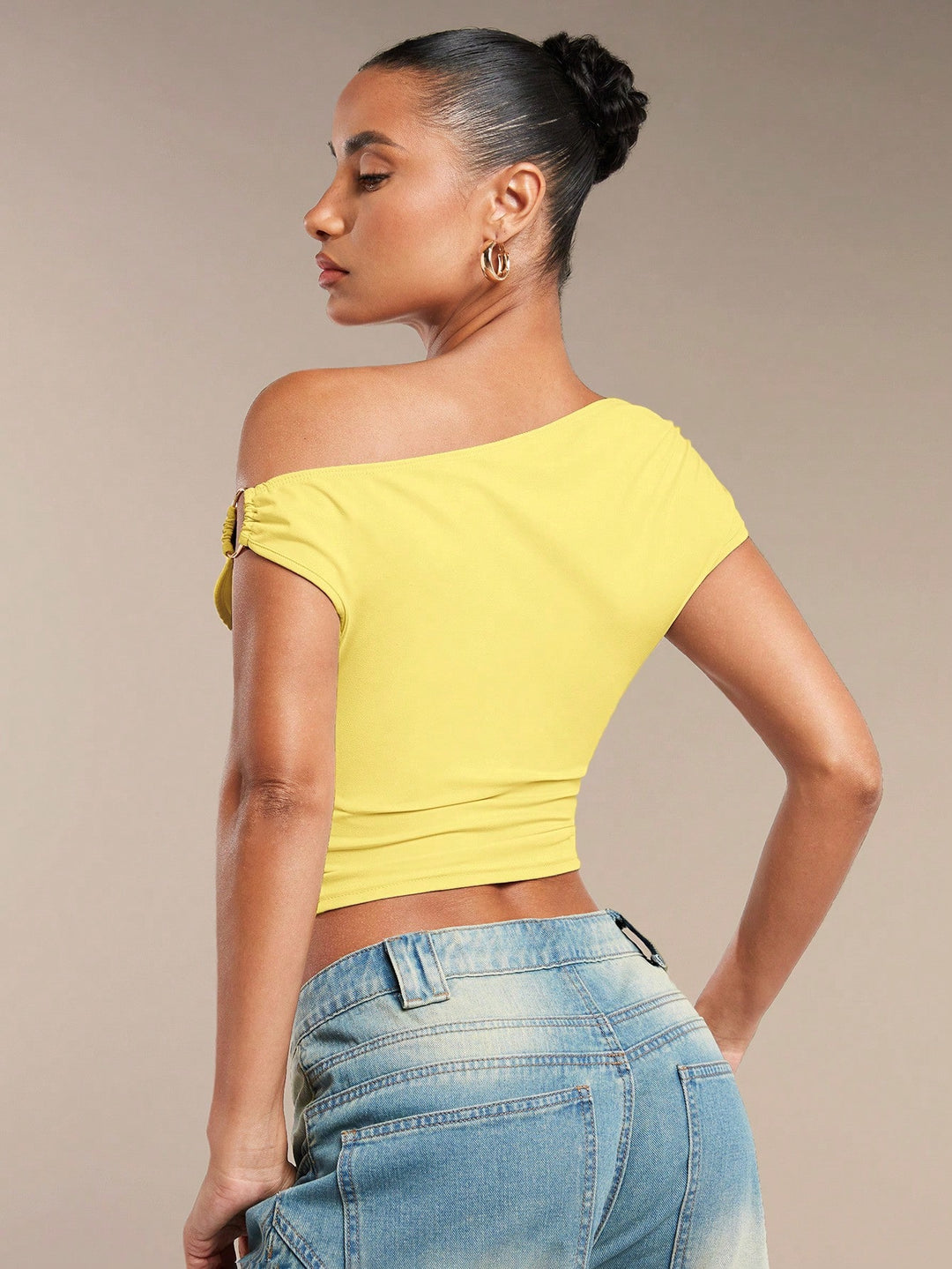 Top SHEIN, galben
