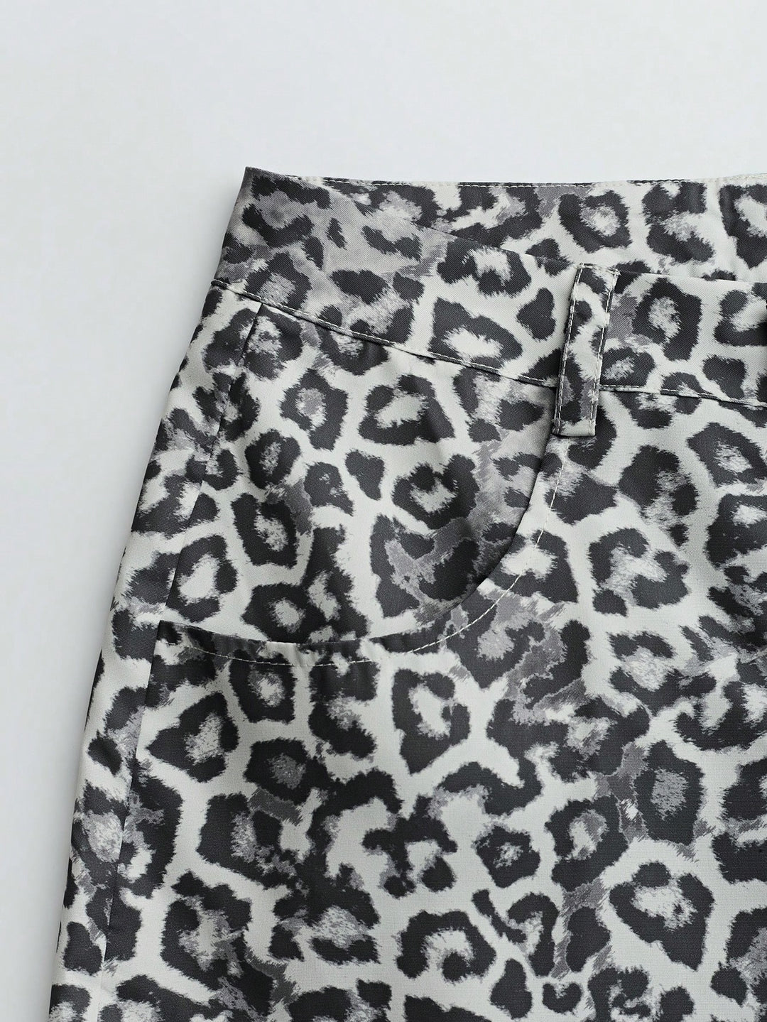 Pantaloni SHEIN, kaki