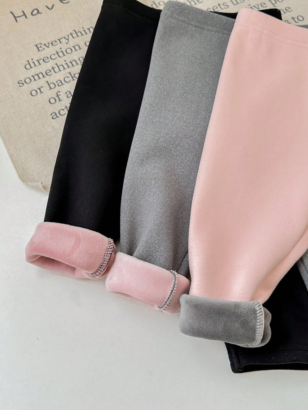 Set pantaloni SHEIN, mix culori