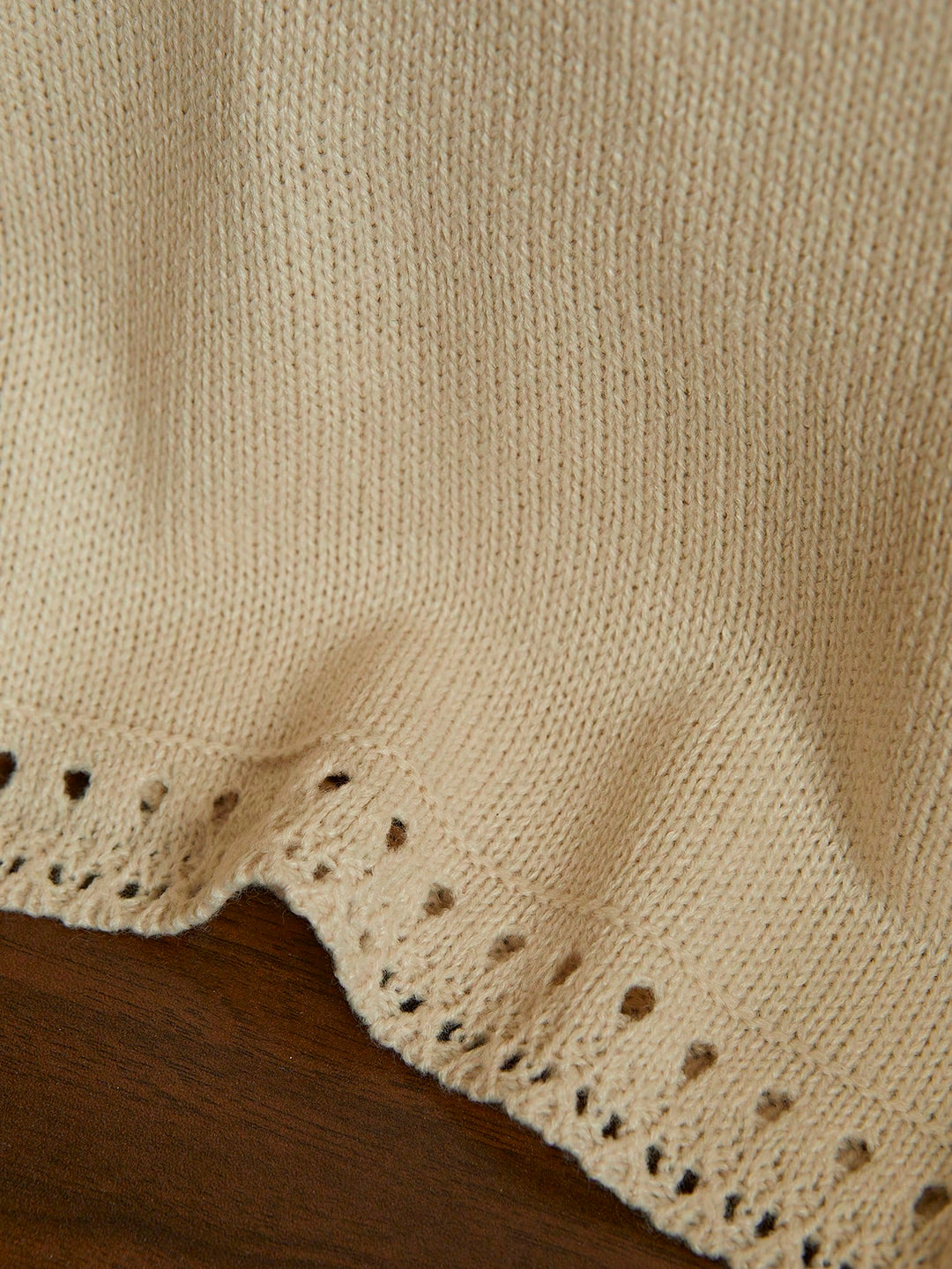 Top tricotat SHEIN, crem