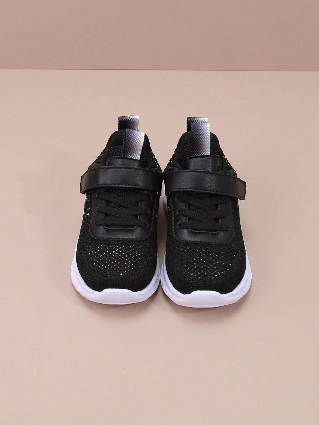Pantofi sport SHEIN, negru