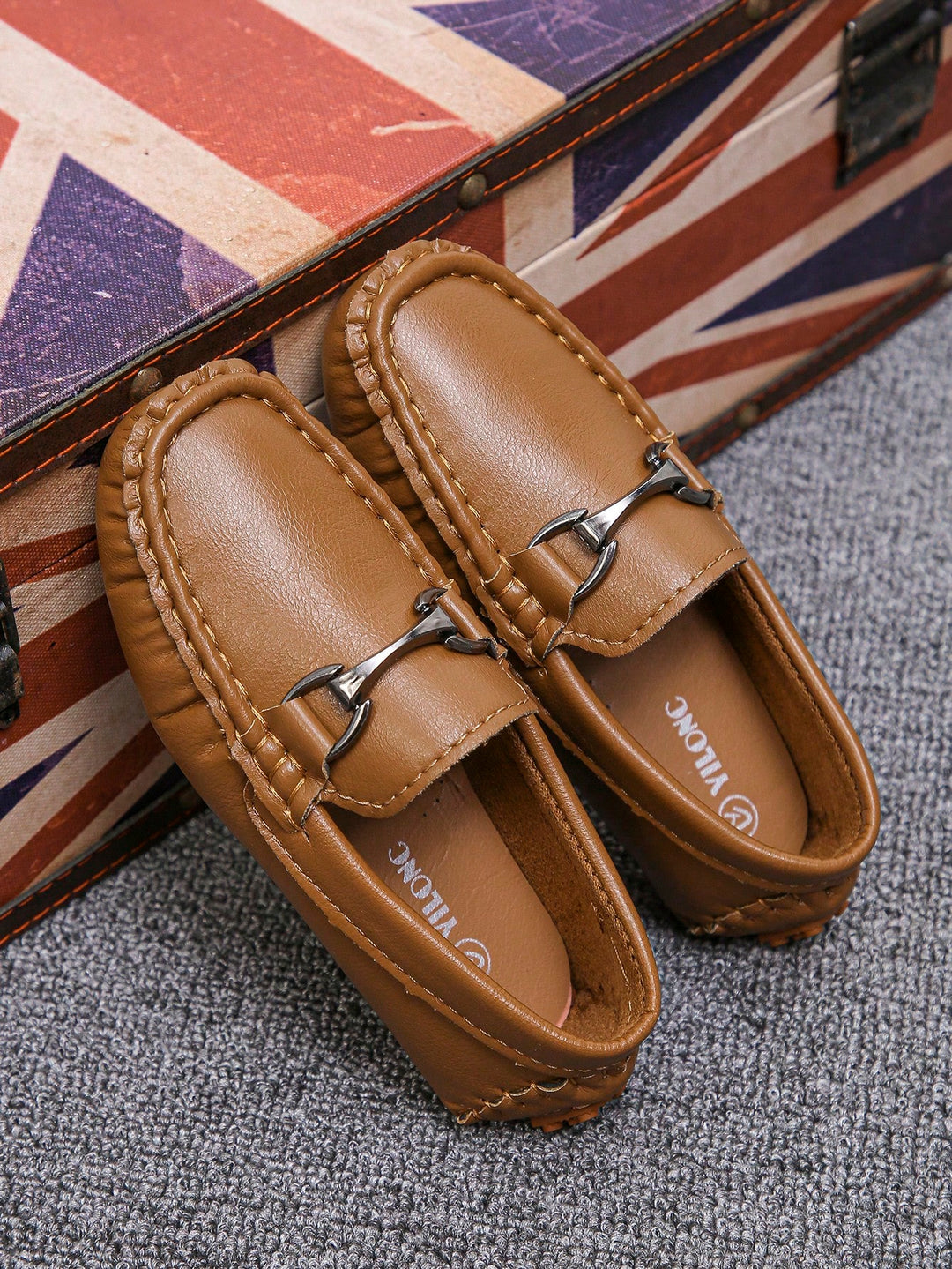 Pantofi SHEIN, maro