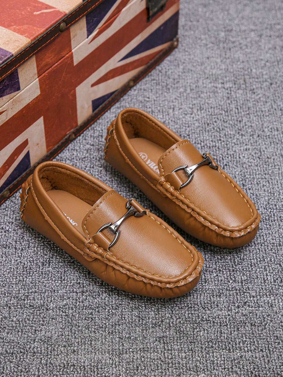Pantofi SHEIN, maro