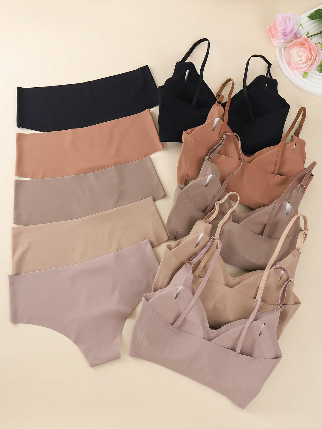 Set lenjerie SHEIN, mix culori