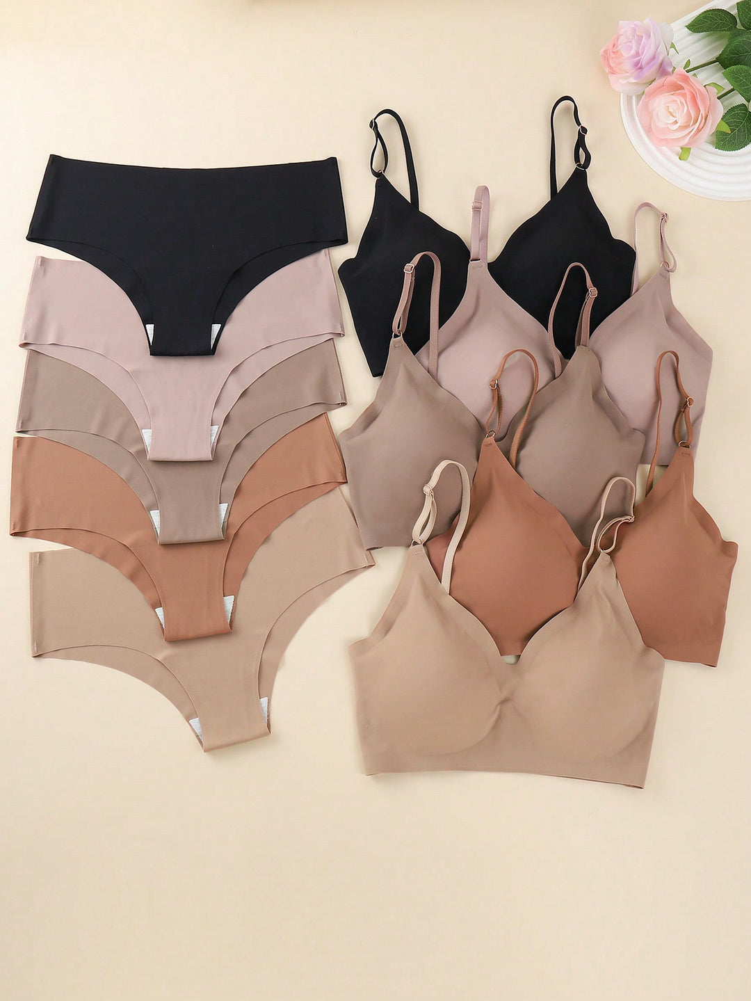Set lenjerie SHEIN, mix culori