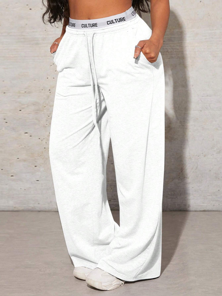 Pantaloni SHEIN, alb